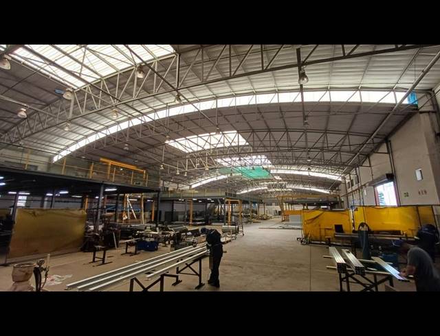 INDUSTRIAL PROPERTY TO RENT IN ROOIHUISKRAAL NORTH